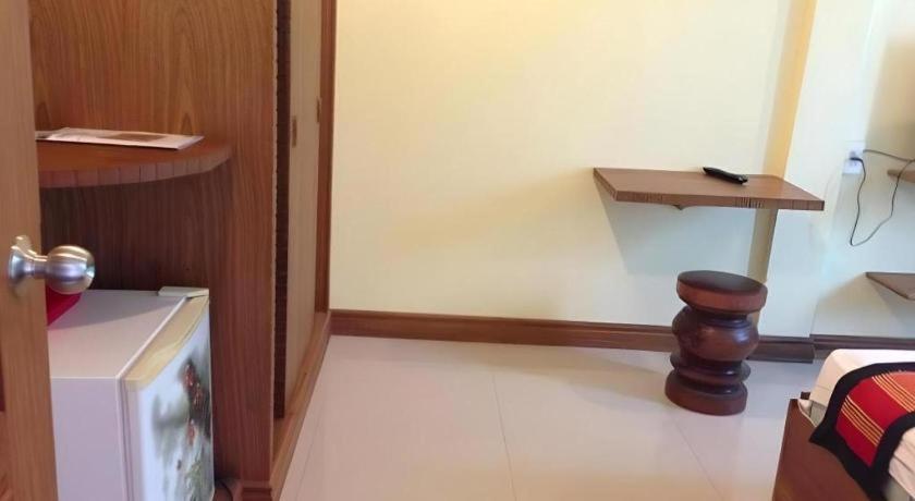 Lankham Hotel Паксе Экстерьер фото